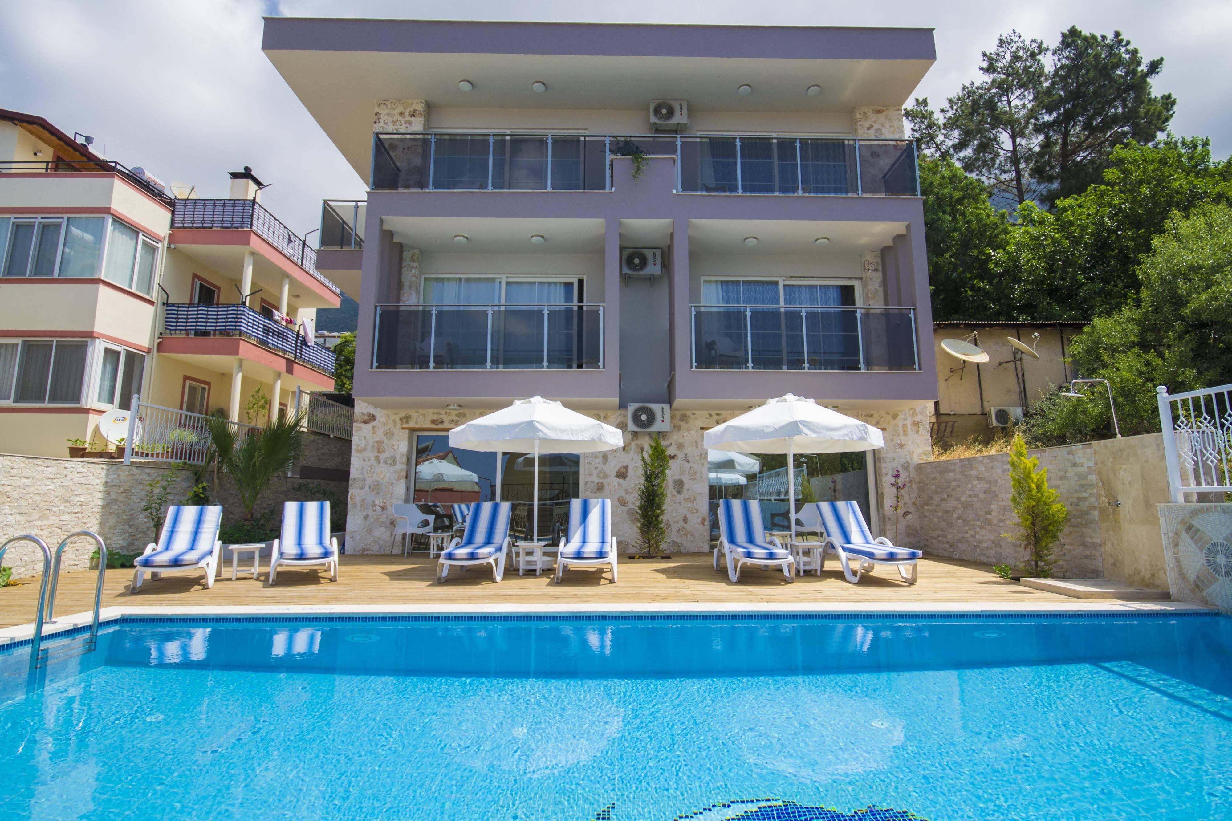 Kelebek Studio Apartments Калкан Екстериор снимка