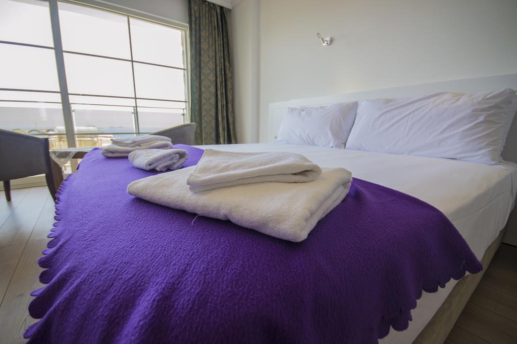 Kelebek Studio Apartments Калкан Екстериор снимка